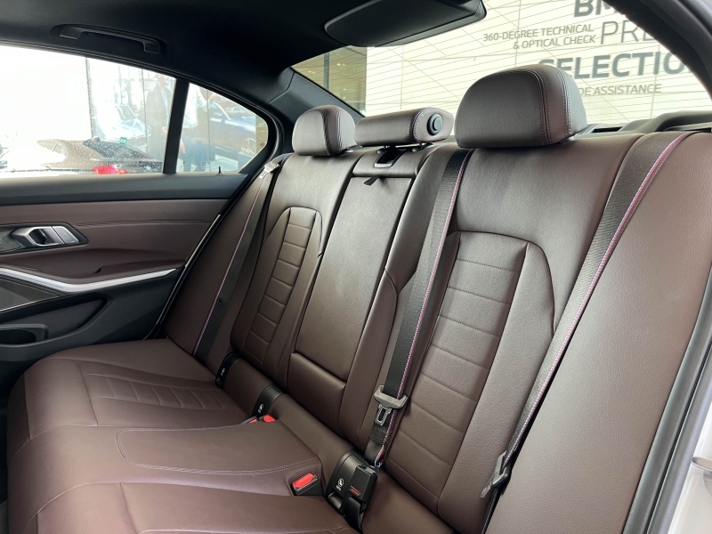 BMW 330e M Sport