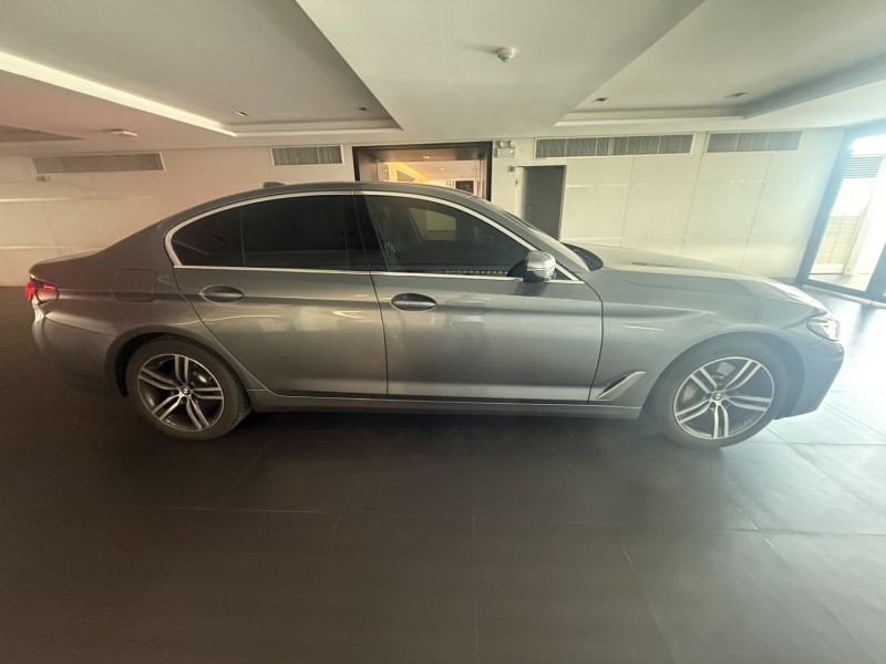 BMW 530e Elite