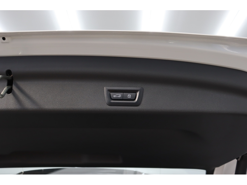 BMW iX1 eDrive20L M Sport