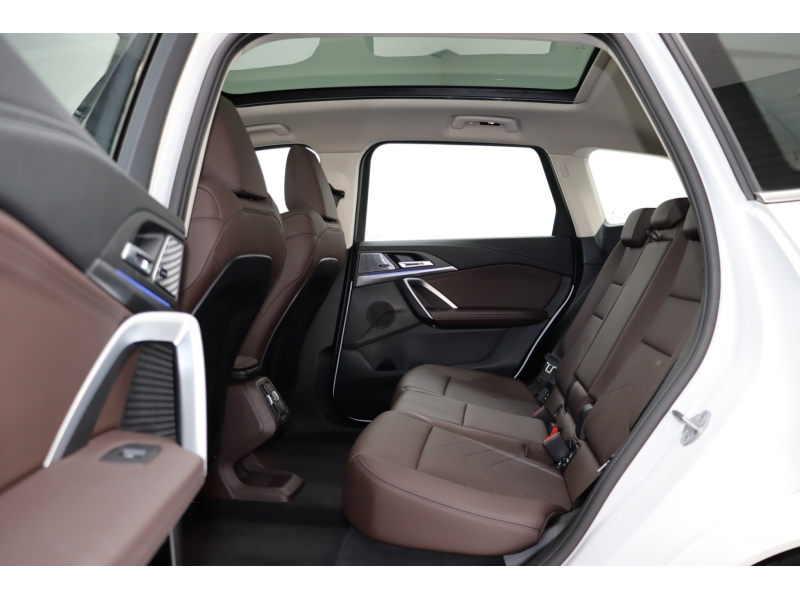 BMW iX1 eDrive20L M Sport