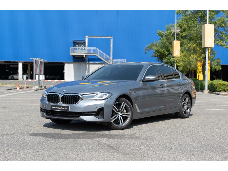 BMW 530e Elite