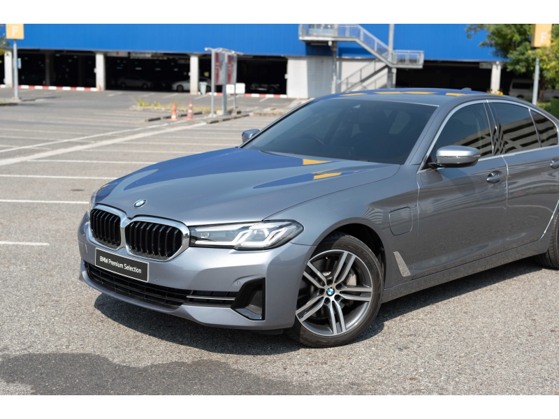BMW 530e Elite