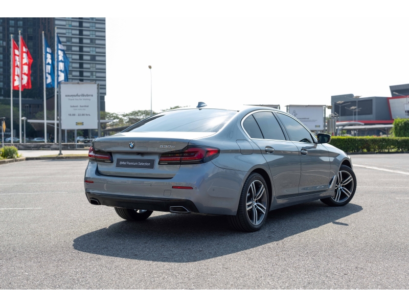 BMW 530e Elite