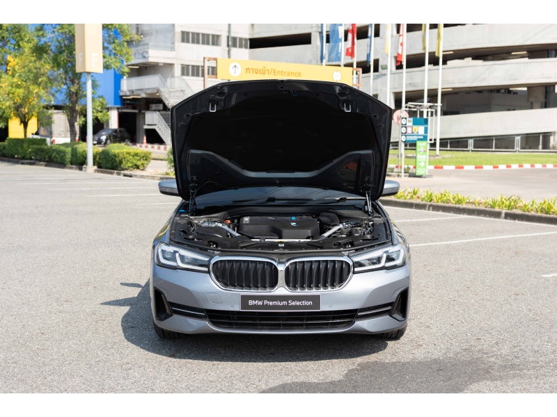 BMW 530e Elite