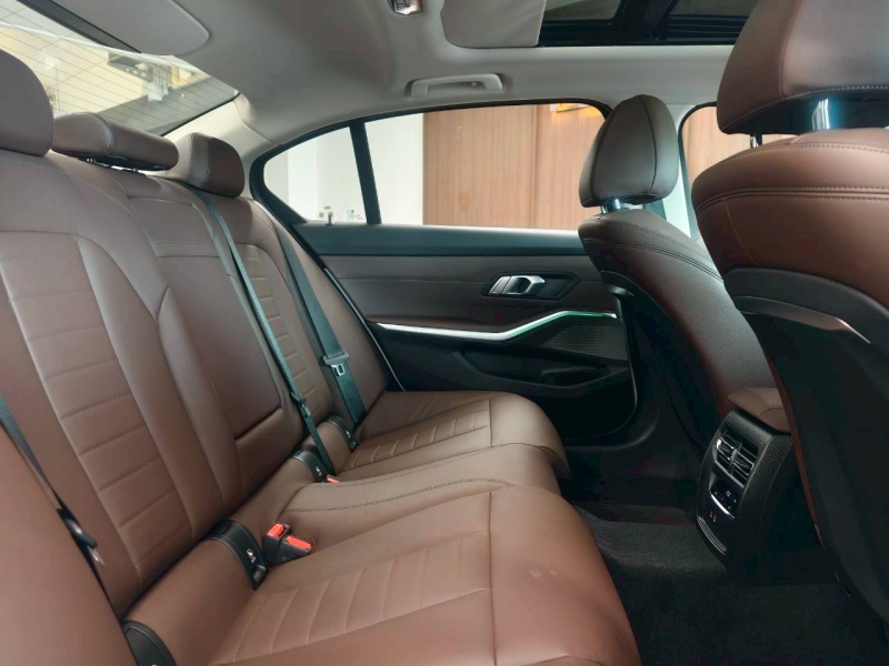 BMW 320Li M Sport