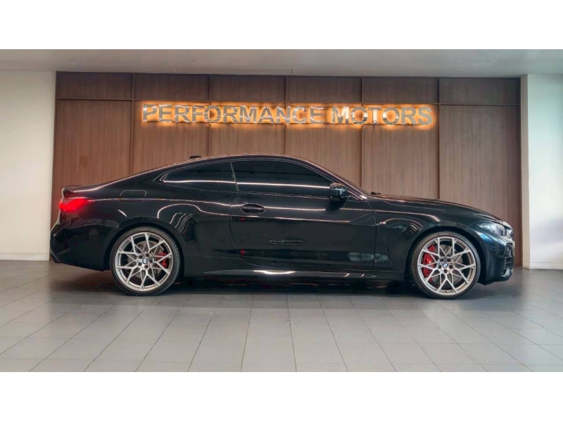 BMW M440i xDrive