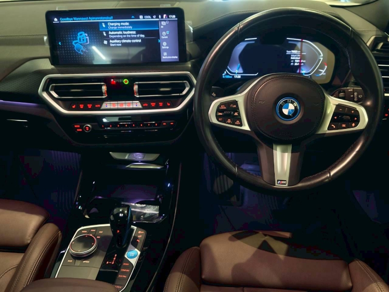 BMW iX3 M Sport