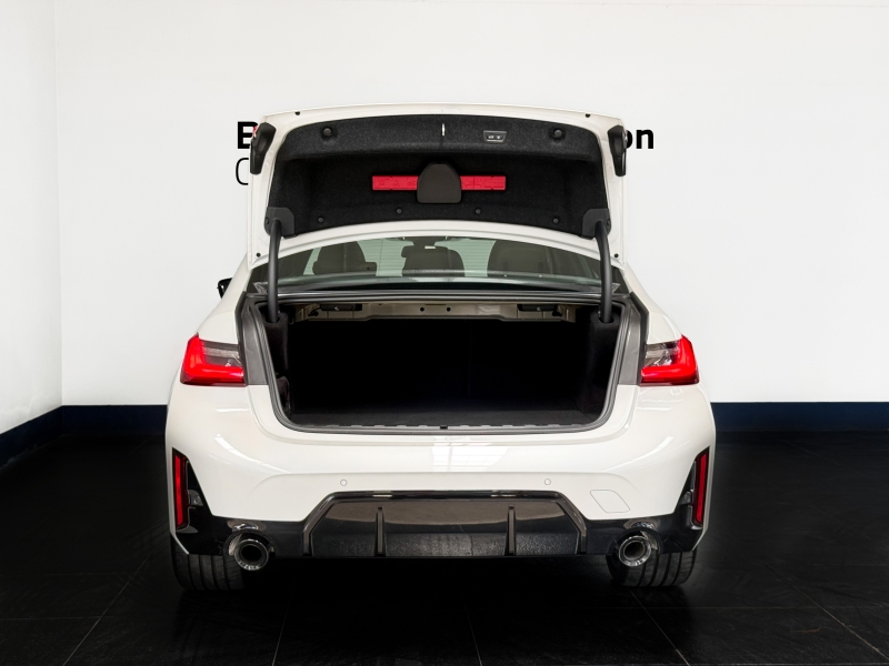 BMW 330e M Sport