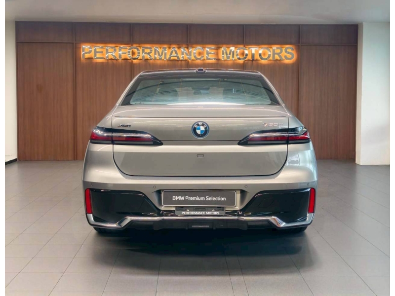 BMW 750e xDrive M Sport