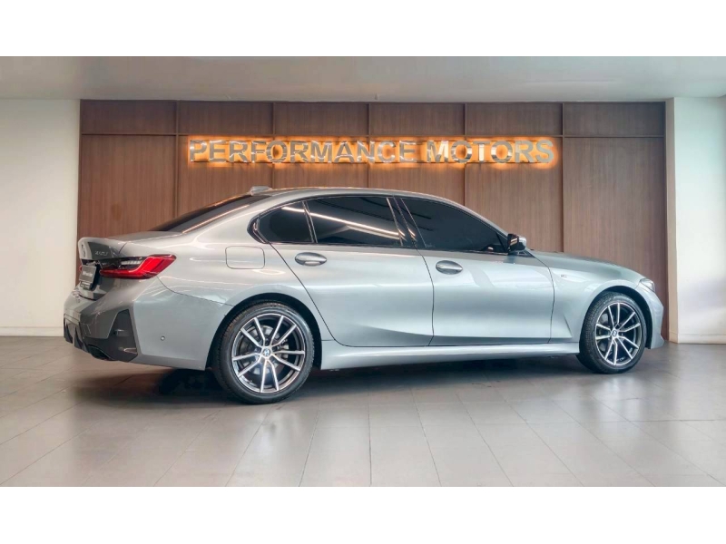 BMW iX3 M Sport Inspiring