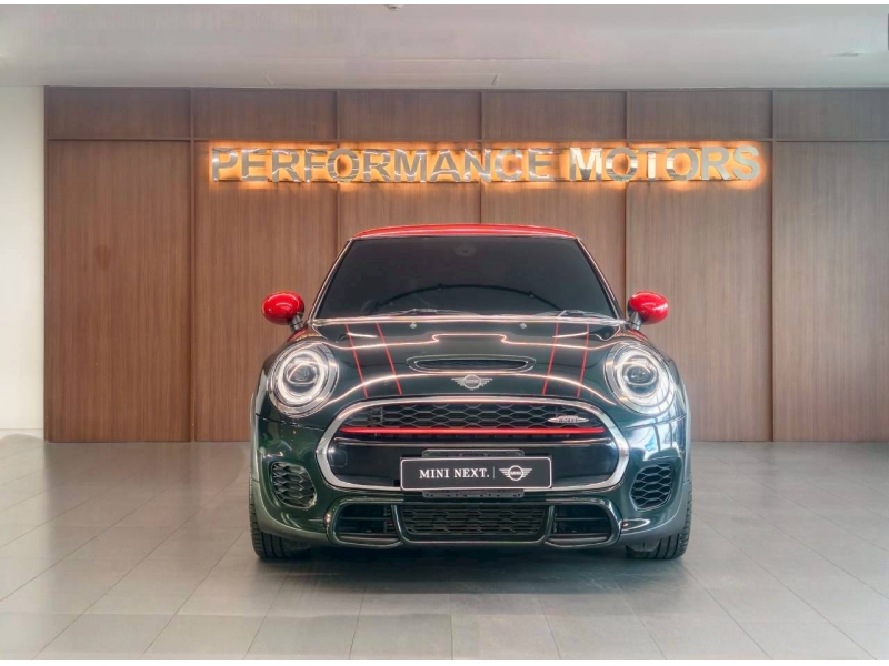 MINI Cooper John Cooper Works Countryman