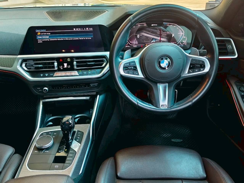 BMW 330e M Sport