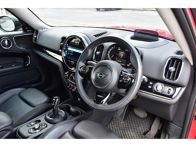 MINI Cooper S Countryman Entry