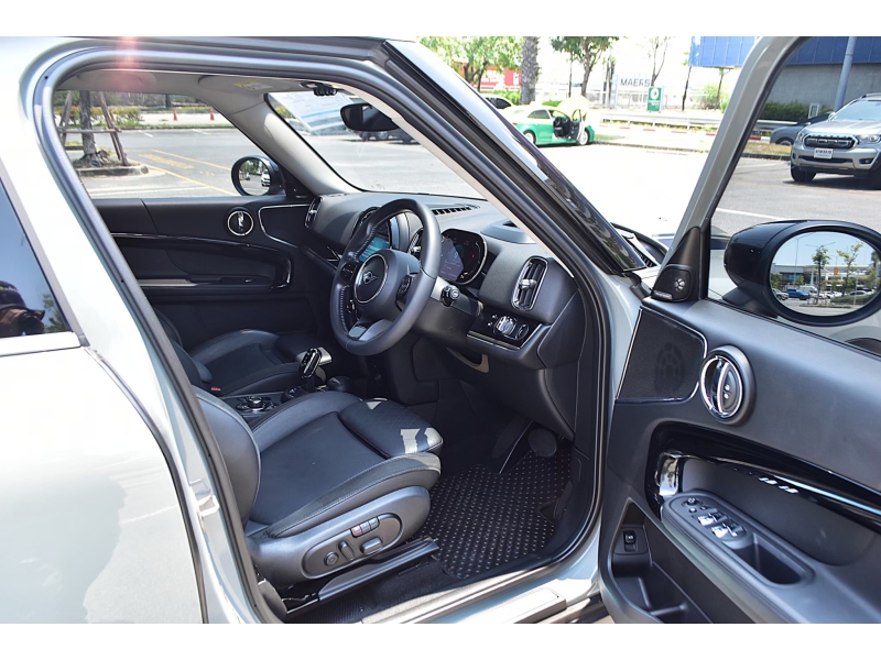 MINI Cooper S Countryman Hightrim