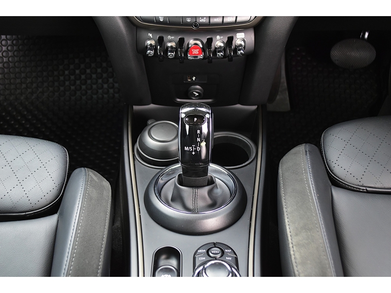 MINI Cooper S Countryman Entry