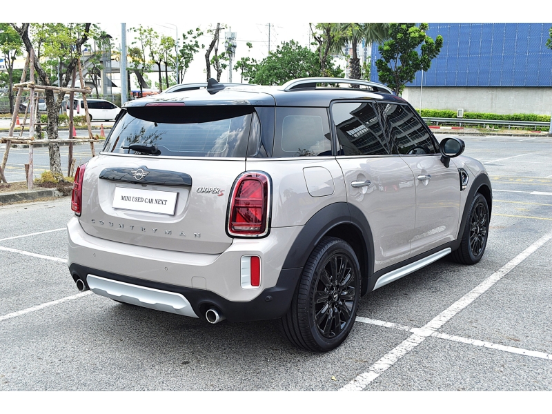 MINI Cooper S Countryman Entry