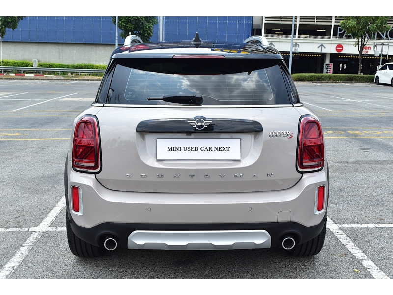 MINI Cooper S Countryman Entry
