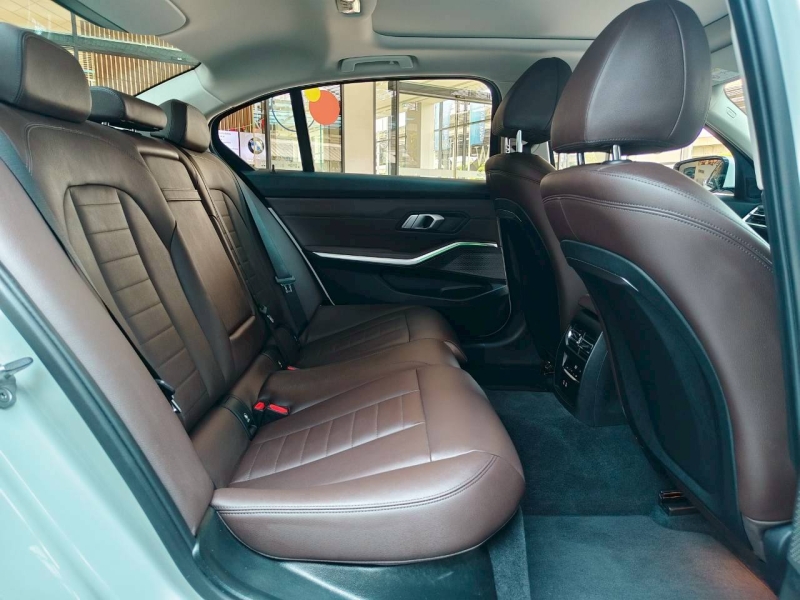 BMW 320Li M Sport