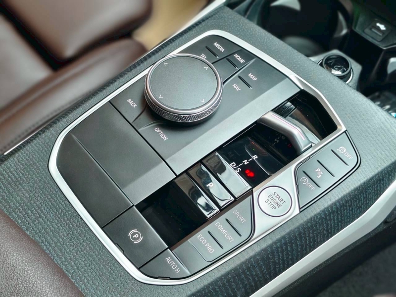 BMW 320Li M Sport