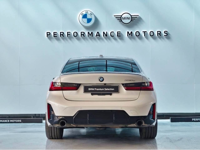 BMW 330e M Sport