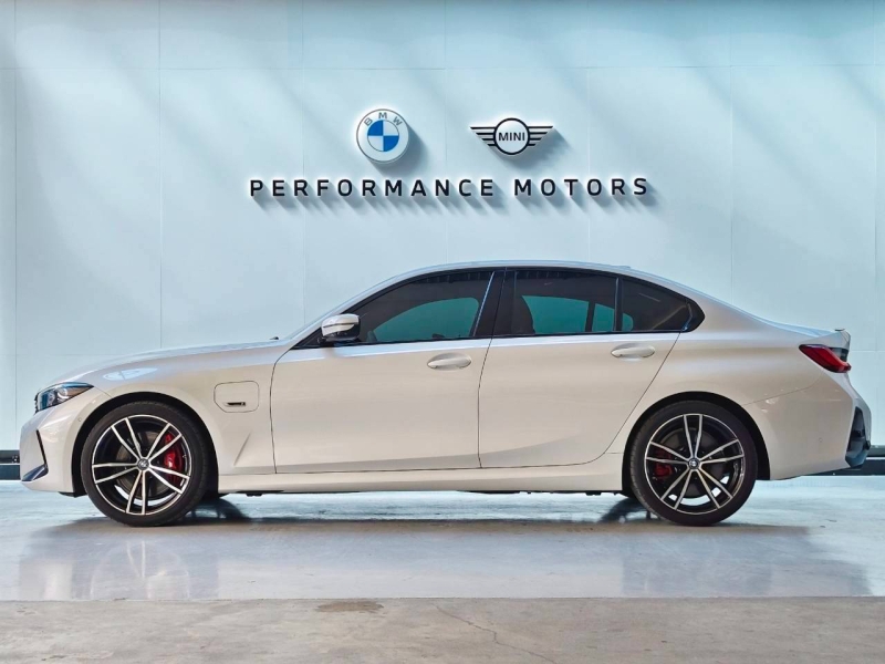 BMW 330e M Sport