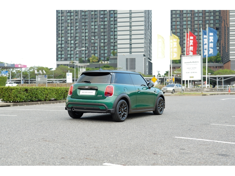 MINI Cooper Clubman