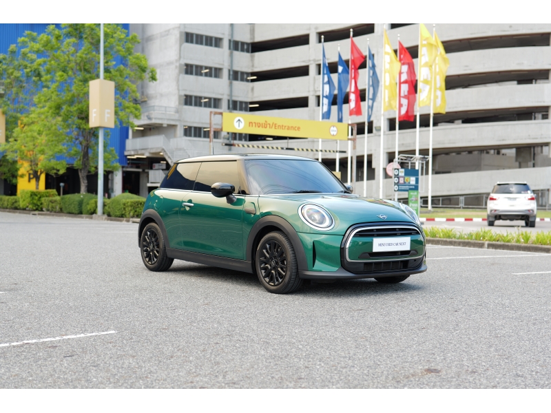 MINI Cooper Clubman