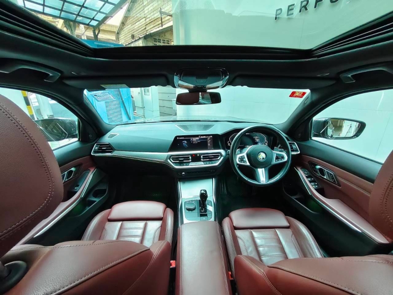 BMW 330e M Sport