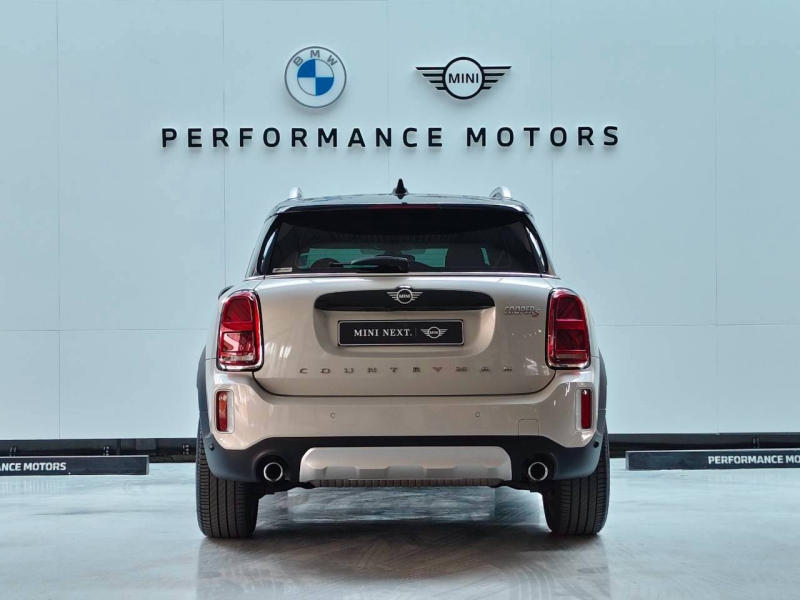 MINI Cooper S Countryman Entry