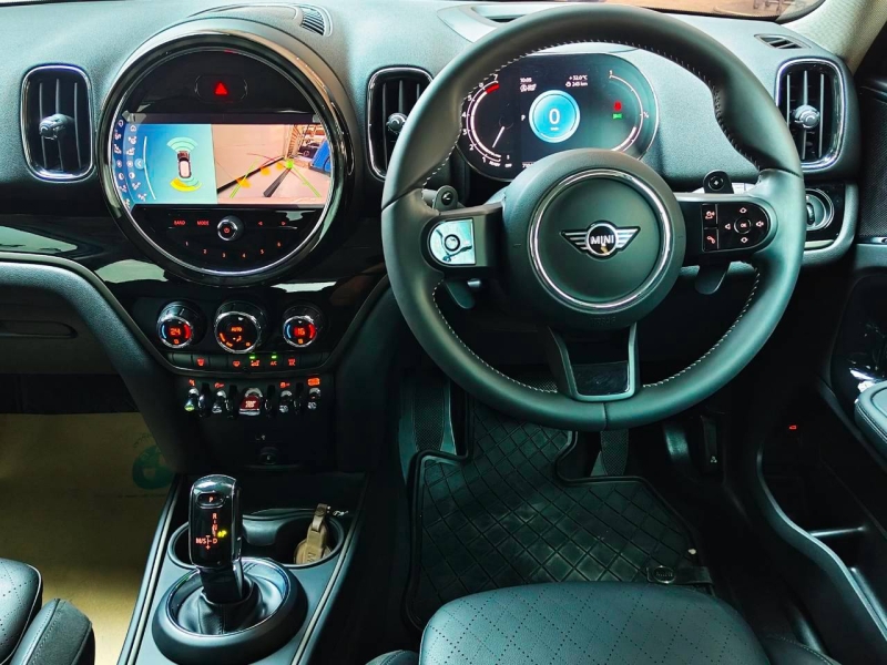 MINI Cooper S Countryman Entry