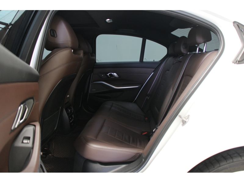 BMW 330e M Sport
