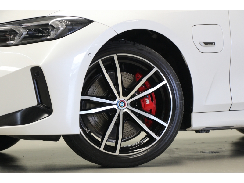 BMW 330e M Sport