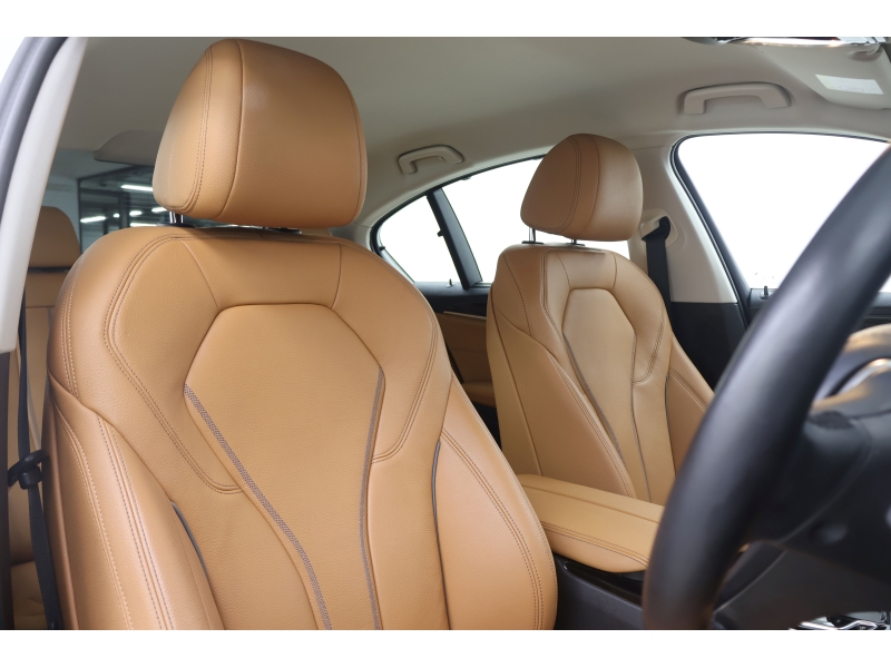 BMW 530e Luxury
