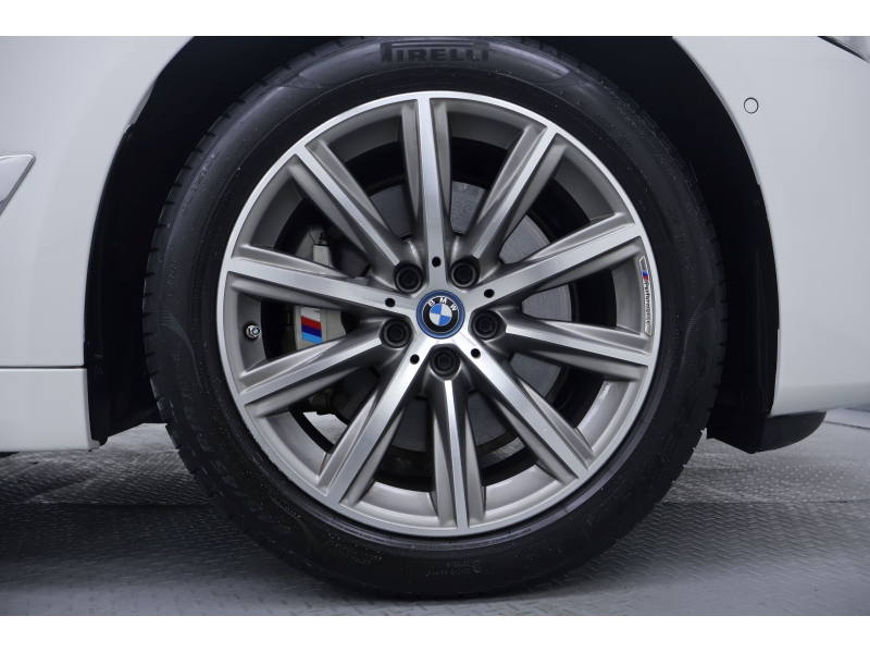 BMW 530e Luxury