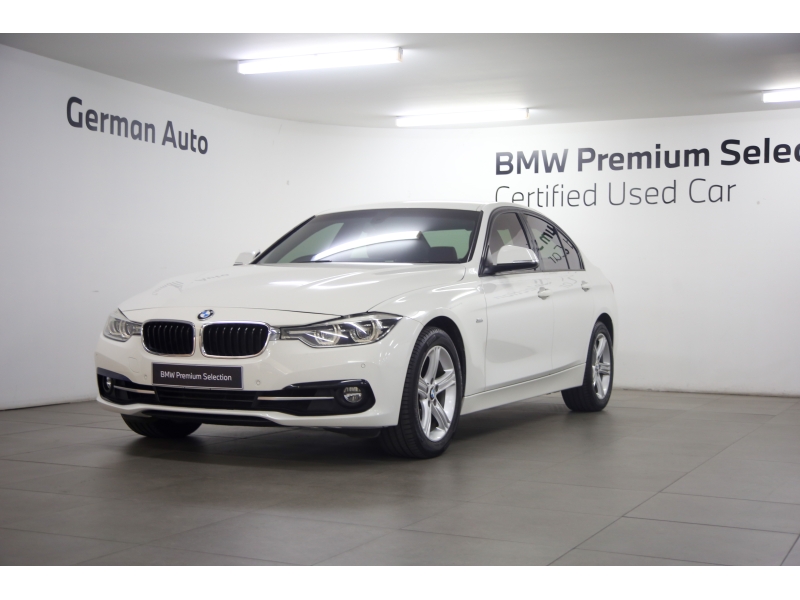 BMW 320i 