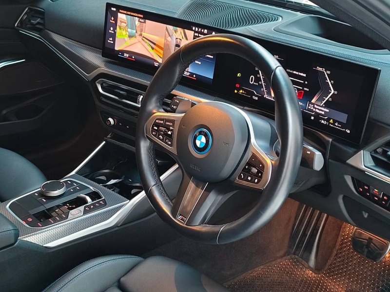 BMW 330e M Sport