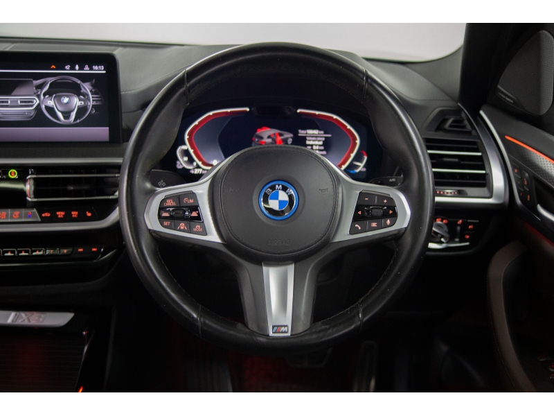 BMW iX3 M Sport