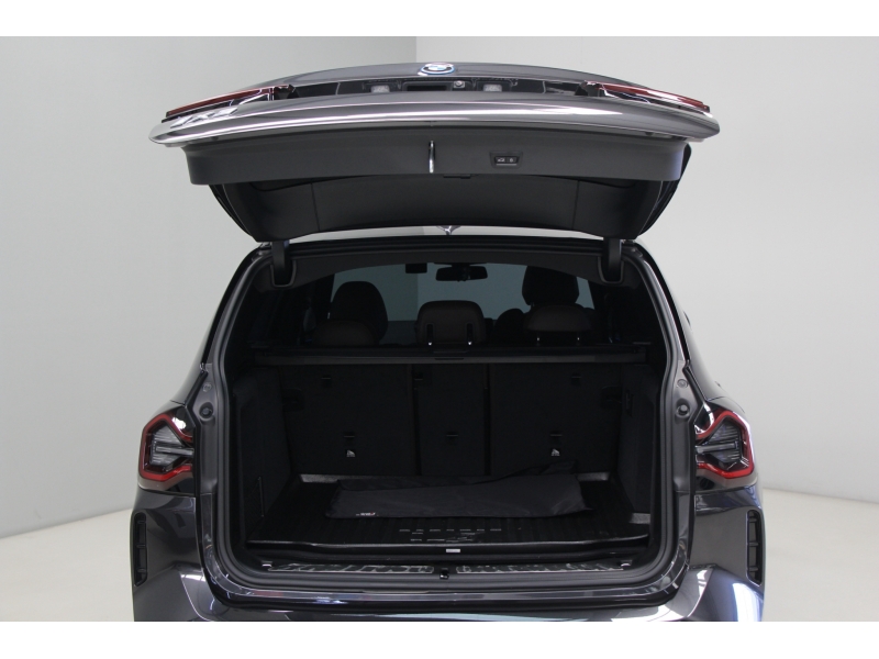 BMW iX3 M Sport