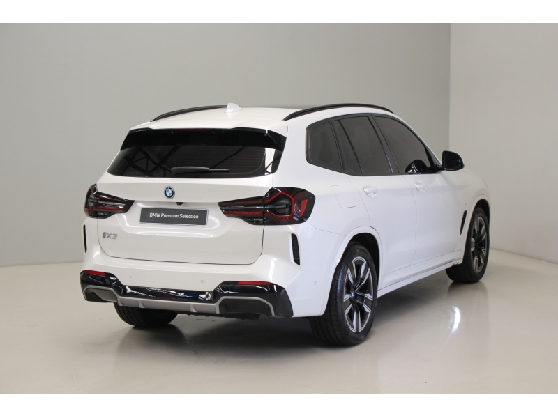 BMW iX3 M Sport Inspiring