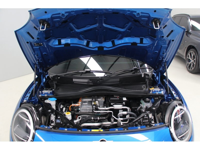 MINI 3-Door Cooper SE Classic