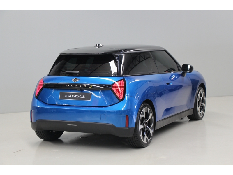 MINI 3-Door Cooper SE Classic