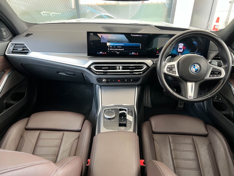 BMW 330e M Sport