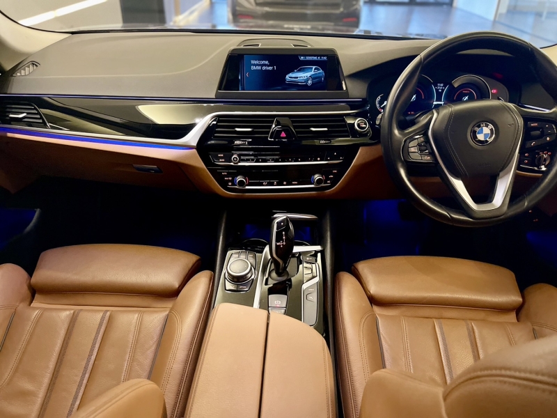 BMW 530e Elite