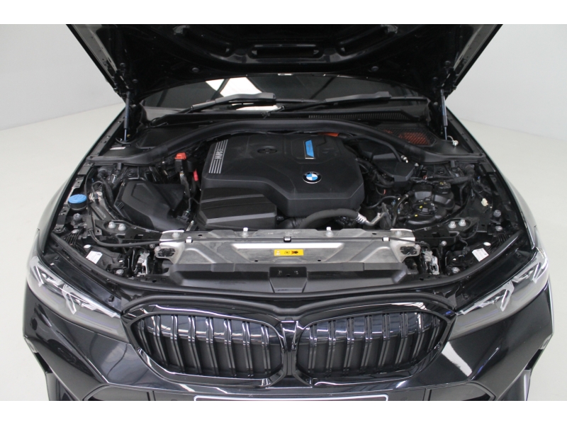 BMW 330e M Sport