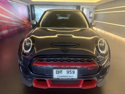 MINI Cooper John Cooper Works GP