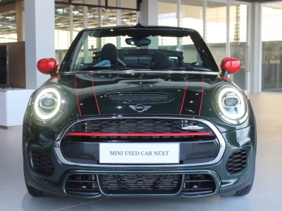 MINI Cooper John Cooper Works