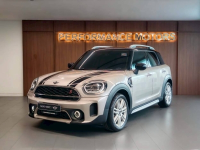 MINI Countryman S Countryman Entry
