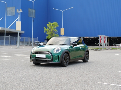 MINI Cooper Clubman