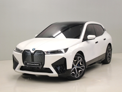 BMW iX xDrive40